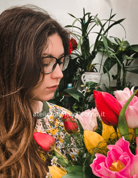 Omaggio da concordare a telefono al nostro numero